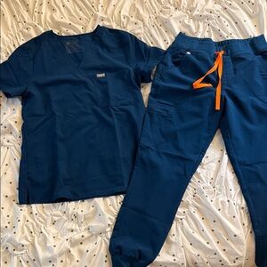 FIGS Dark Blue Green Scrub Set with Orange Drawstring